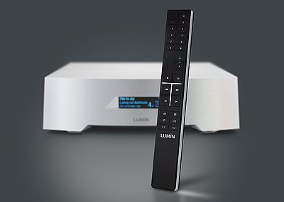 lumin audiohub p1 silber frontal with remote